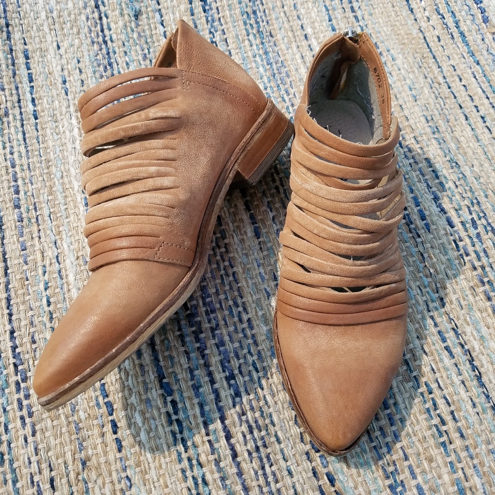 EUC Free People 'Lost Valley' Bootie